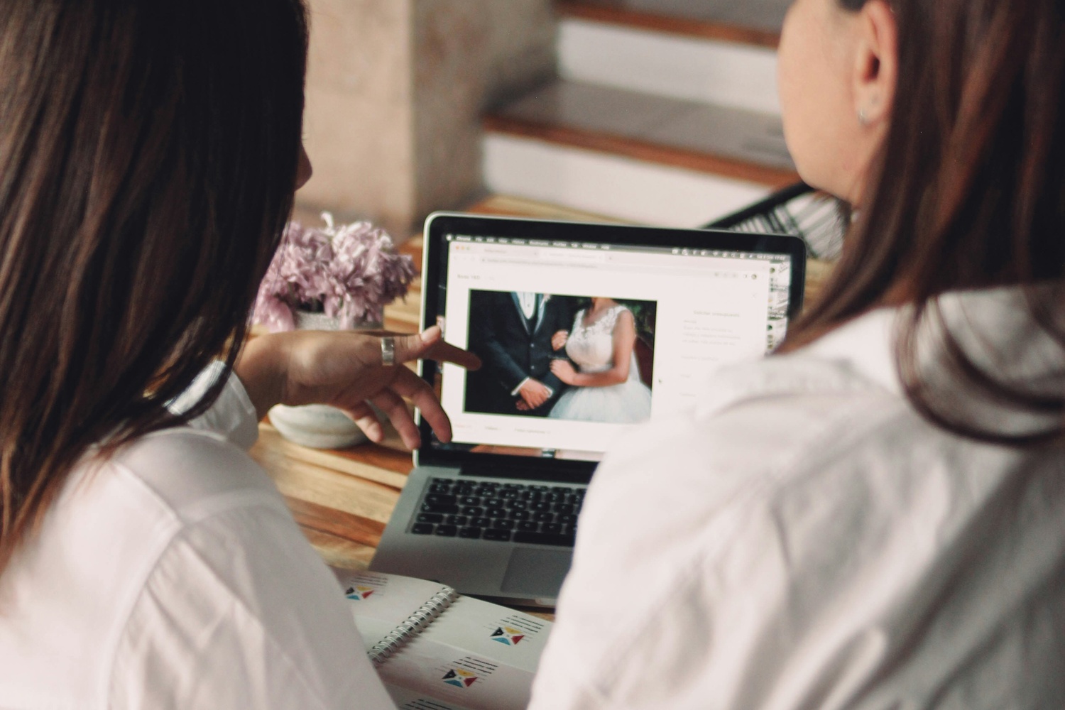 wedding planners working on a laptop