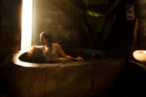 11 Creative DIY Photoshoot Ideas (2025) | Peerspace