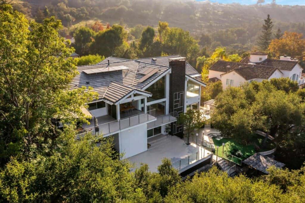 westlake village mansion