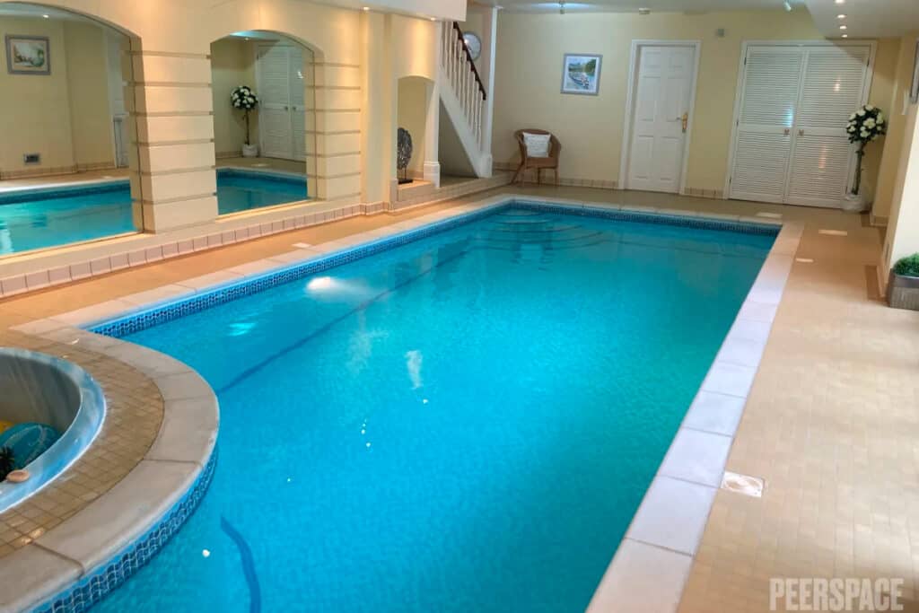 20 Year Old Georgian Style House With Pool in Ipswich