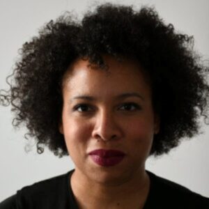 Adele Lindsay headshot