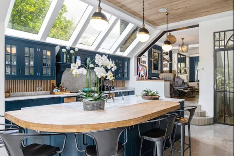 Here's How & Where To Rent A Kitchen For A Day in London - Peerspace