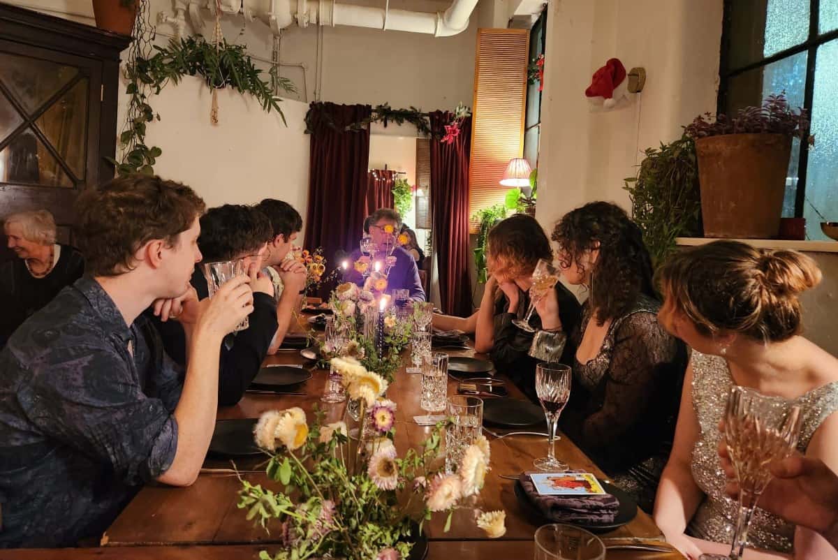 The Complete Dinner Party Guide: How to Plan, Host & Create a Memorable Evening | Peerspace
