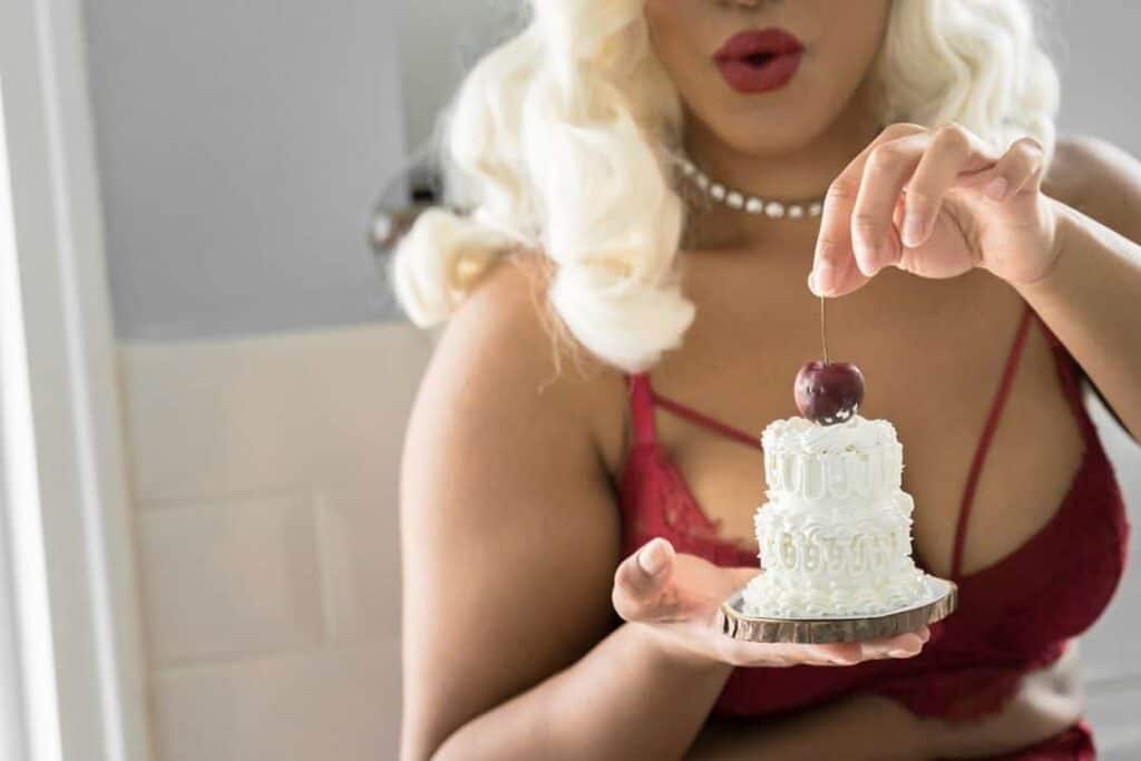 The 10 Best Boudoir Photographers in London (2025) | Peerspace