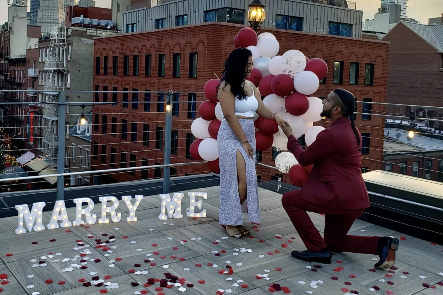 The Ultimate Guide on How to Plan a Marriage Proposal | Peerspace