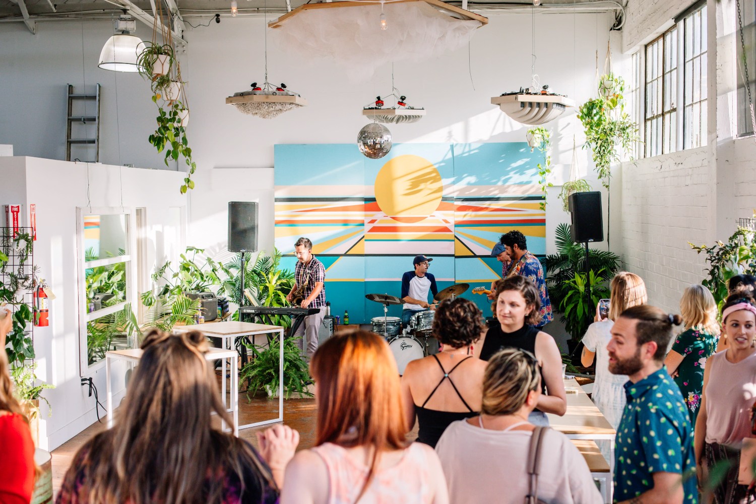 Still Searching Airbnb for a Party Venue? Here’s the Alternative | Peerspace