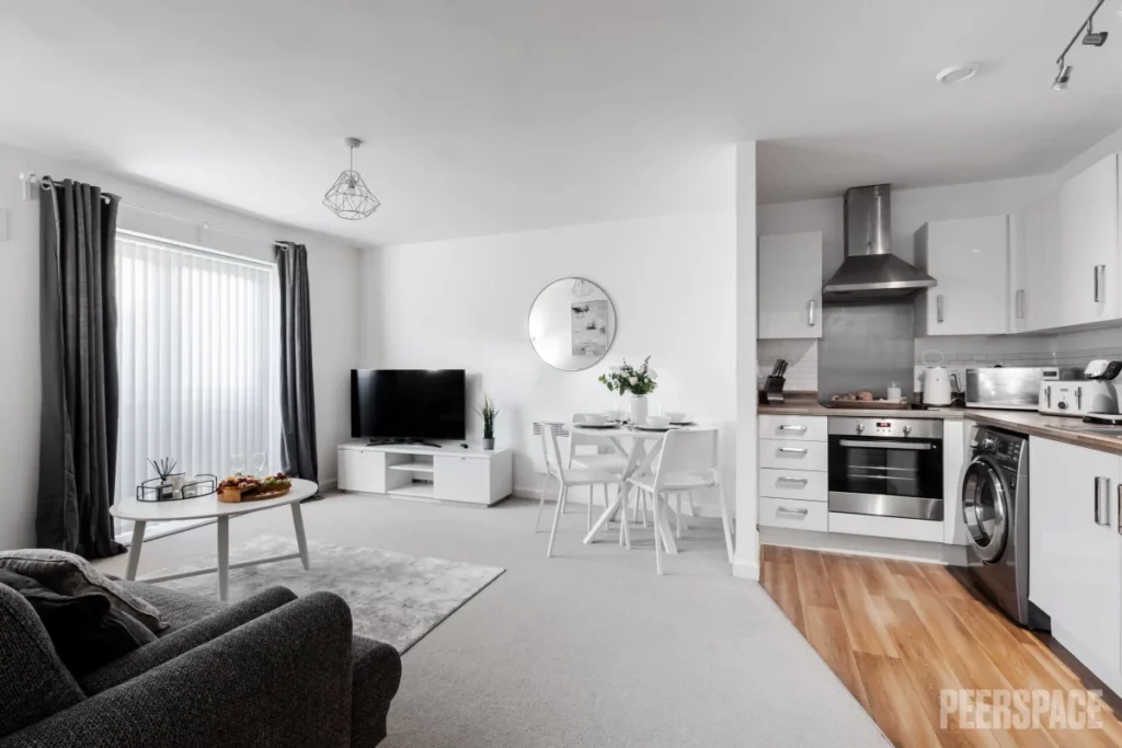 Here’s How & Where To Hire An Apartment For A Day | Peerspace